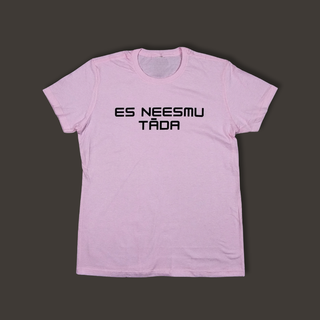 Kokvilnas  T-krekls “Es neesmu tāda” | gaiši rozā